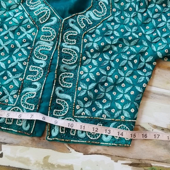 BEAUTIFUL Embroidery Beaded Ethnic Turquoise Silk SS Vintage Crop Top Jacket - Picture 13 of 16
